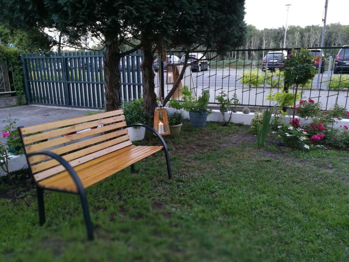 Osrodek Wczasowy Daga Lägenhet Dziwnów Exteriör bild